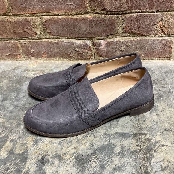 Gray Faux Suede Braided Loafer Flat Size 9 - Picture 4 of 9